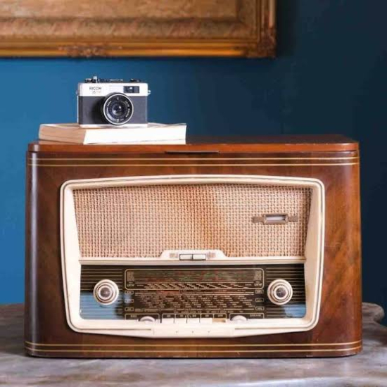 Antika Radyo Alımı | Eski Radyo Değerleme & Nakit Alım